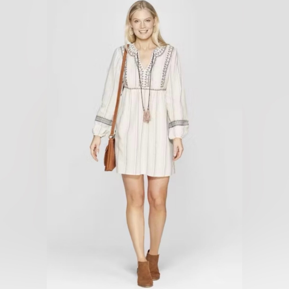 Knox Rose Long Sleeve V-Neck Dress With Embroidery and Tassels